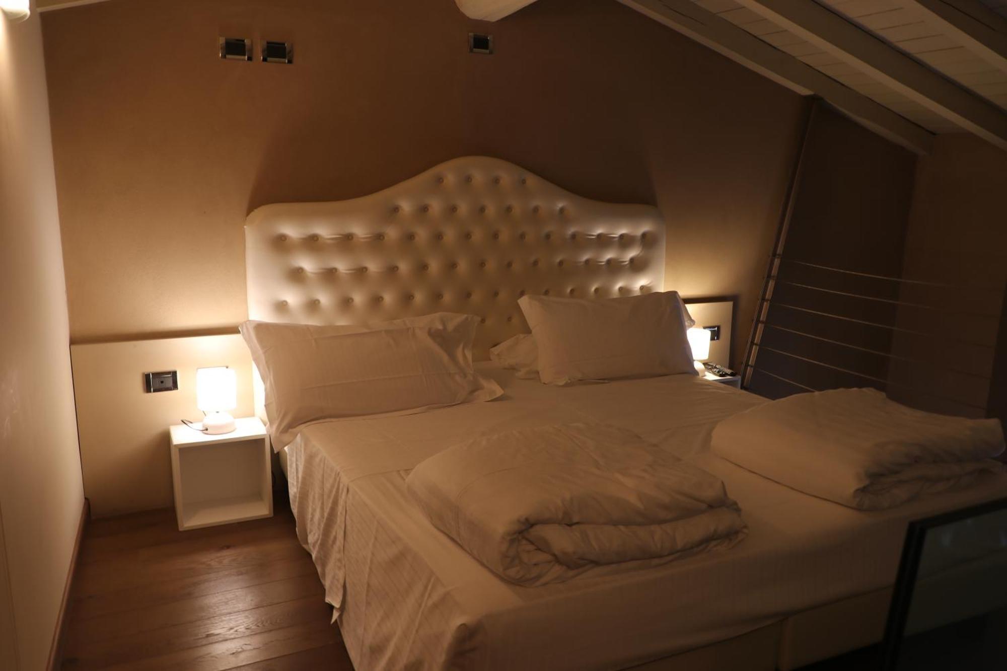 Borgo Santa Giulia Villa Corte Franca Luaran gambar